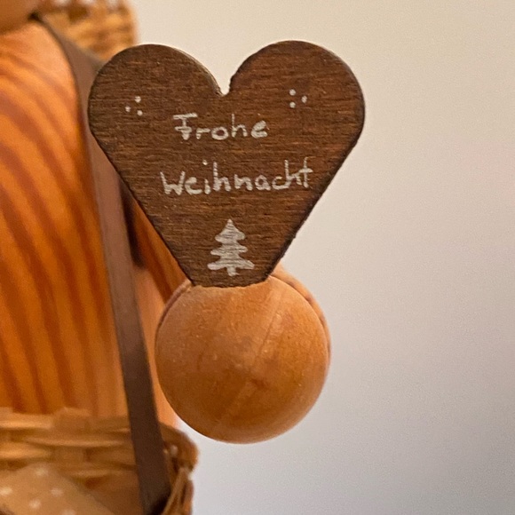 Vintage Erzgebirge German Christmas wooden incense smoker I Love You cookie - Picture 4 of 9